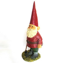 Gnome statue with broom after a design by Rien Poortvliet, David the Gnome.