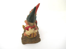 Gnomes on wooden shoes 'What a Beautiful Day' Gnome figurine after a design by Rien Poortvliet.