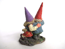 UpperDutch:Gnomes,Rien Poortvliet gnome Dancing Gnome couple. Classic Gnomes 'Fryda and Fred Dancing'.