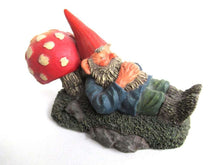 UpperDutch:Gnomes,Rien Poortvliet Sleeping Gnome Figurine, David the Gnome.