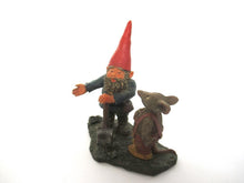 'Al with Mouse' Gnome with shovel and mouse figurine. Part of the 2001 Classic Gnomes series designed by Rien Poortvliet