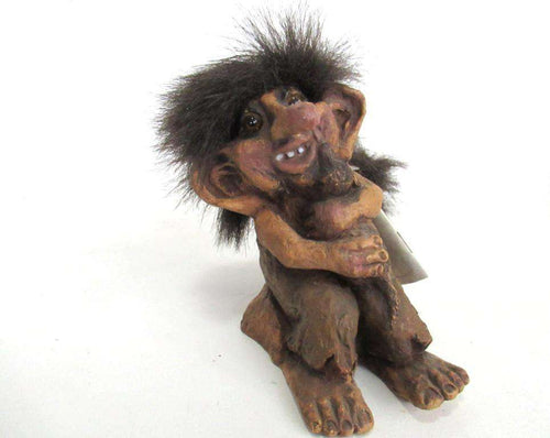 UpperDutch:,Original Nyform Troll, Troll with Dog handmade in Norway. (Goblin, Gremlin, Hob, Imp, Gnome, Hobgoblin, Elf, Pixy)