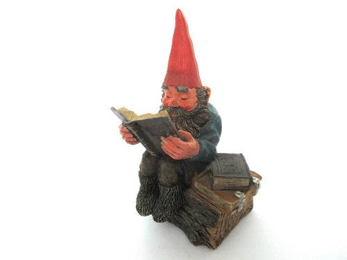 'Gideon' Reading Gnome figurine designed by Rien Poortvliet.