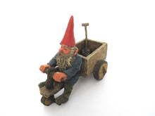 Classic Gnomes 'Thomas' Gnome figurine after a design by Rien Poortvliet