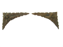 Corner pieces, Bronze embellishments. Laurel or Olive motif.