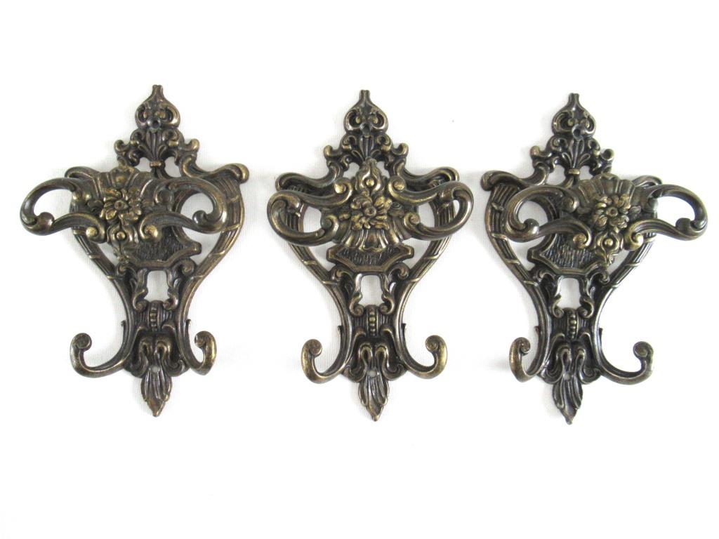 Set of 3 Antique Coat hooks, Wall hooks, Ornate Victorian style hooks, –  UpperDutch