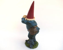 Gnome figurine, 9 INCH Gnome statue after a design by Rien Poortvliet, David the Gnome.
