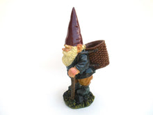 Gnome statue with basket, Garden Gnome after a design by Rien Poortvliet, David the Gnome.