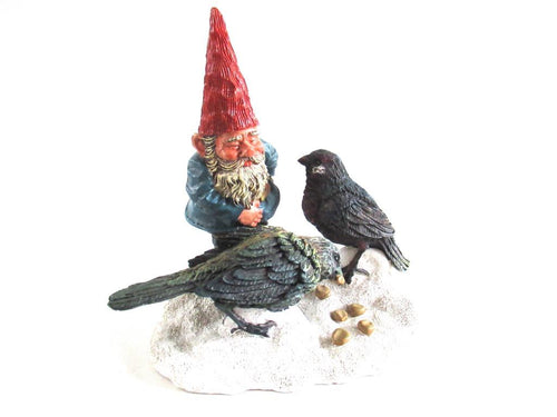 UpperDutch:Gnome,'Thomas & Birds' Classic Gnomes figurine. David the gnome feeding birds in the snow. Designed by Rien Poortvliet.