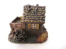 UpperDutch:Gnome,Classic Gnomes Villages 'Gnome-house and mouse' after a design by Rien Poortvliet Gnome figurine.