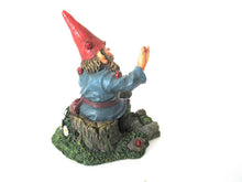 UpperDutch:Gnome,'Lucky' Gnome with Ladybugs figurine after a design by Rien Poortvliet Gnome with ladybugs. Classic gnomes