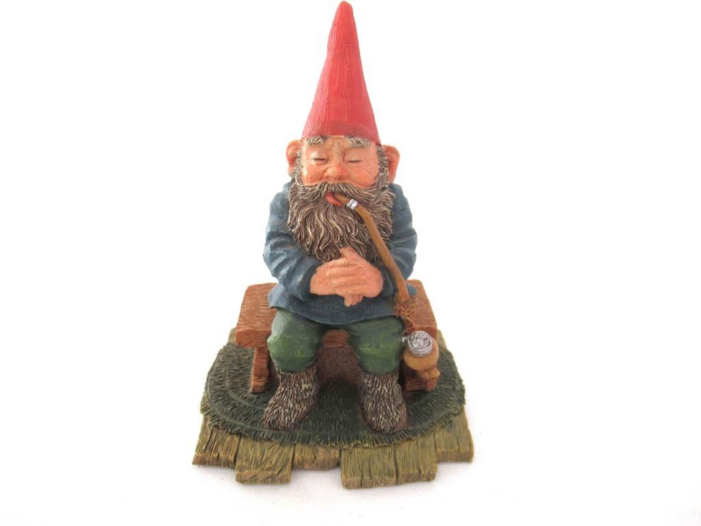 UpperDutch:Gnome,'Grandfather' Pipe smoking gnome figurine. Part of the Classic Gnomes & Friends series designed by Rien Poortvliet