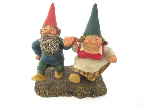 UpperDutch:Gnome,'What a Beautiful Day' Gnome figurine after a design by Rien Poortvliet. Dancing gnomes on wooden shoes. Dutch Classic Gnomes series. AAAAAAA International Co. Ltd.