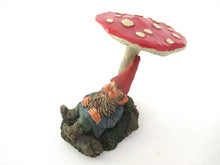 UpperDutch:Gnome,'Slumber Chief' a design by Rien Poortvliet. Gnome sleeping under a mushroom. Dutch Classic gnomes series. AAAAAAA International Co. Ltd.