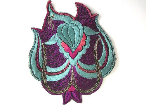 UpperDutch:,Flower applique 1930s Vintage floral patch, lotus flower with peacock, sewing supply.