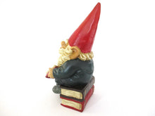 UpperDutch:Gnome,Collectible Garden Gnome Reading a book, Gideon, 13 INCH after a design by Rien Poortvliet, David the Gnome.