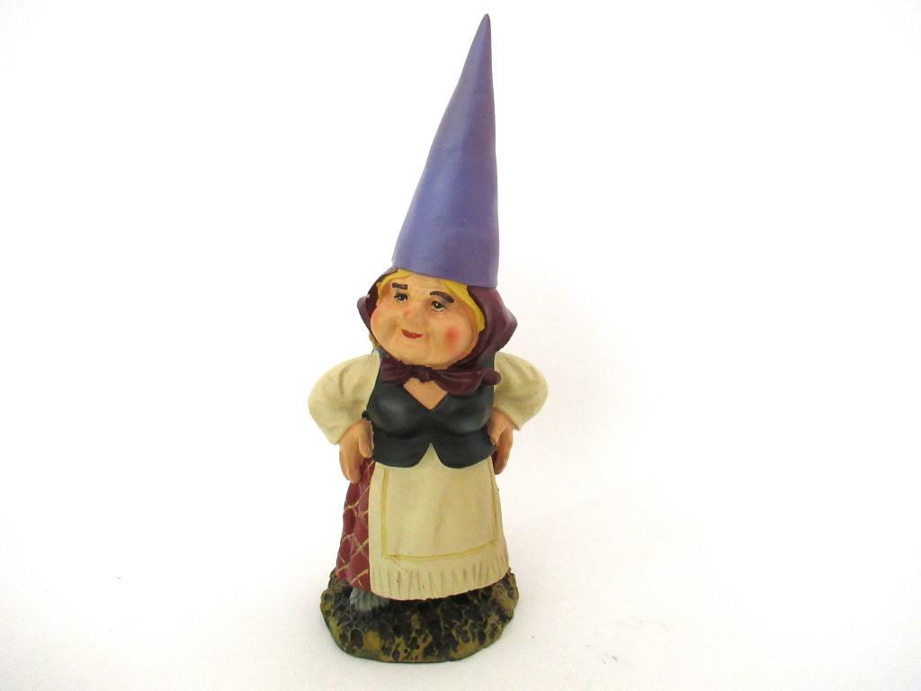 UpperDutch:Gnome,Lisa the gnome 10 INCH figurine after a design by Rien Poortvliet, David the Gnome.