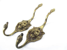 UpperDutch:Wall hook,Set of 2 Lion Wall hooks - Coat hooks. Decorative animal storage solution, coat hangers.