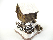 Gnome figurine Rien Poortvliet Classic Gnomes Villages 'Mouse pile dwelling'.