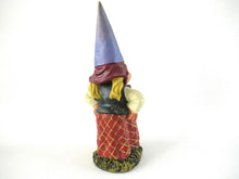 Lisa the gnome 10 INCH figurine after a design by Rien Poortvliet, David the Gnome.