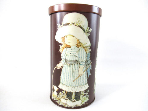 Sarah Kay Vintage Collectible Sarah Kay tin from the '70s.