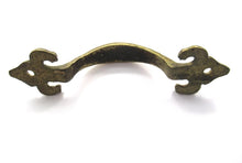 1 (ONE) Vintage Brass Drawer Pull, Lily