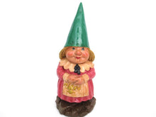 Gnome family, Original Rien Poortvliet gnome figurines. David the gnome statues, rare complete set of gnome parents and kids.