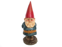 Gnome family, Original Rien Poortvliet gnome figurines. David the gnome statues, rare complete set of gnome parents and kids.