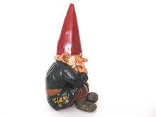 Gnome figurine, Sitting Gnome after a design by Rien Poortvliet, David the Gnome, Garden Gnome.