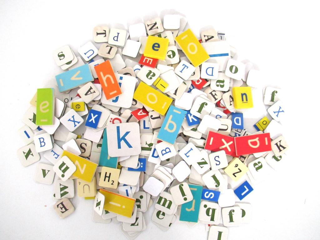 350+ pcs mixed letter tiles, lot letter mix, game pieces. Assortment scrapbook letters, alphabet mix, word art supply.