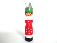 Knitting Doll, Vintage Wooden Knitting Doll, French Knitting, Bobbin Doll, Sewing supply, Knitting Nancy.