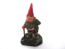 Classic Gnomes 'Scott' Gnome with Kilt after a design by Rien Poortvliet, scottish gnome.