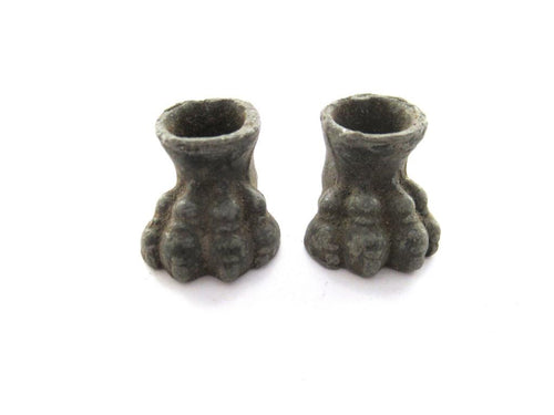 Set of 2 small Lion Paws, Antique Claws / Feet.
