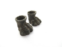 Set of 2 small Lion Paws, Antique Claws / Feet.