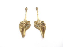 Set 2 pcs Antique Brass Lion Head Coat hooks, Wall hooks.