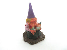 Breastfeeding Gnome figurine after a design by Rien Poortvliet 'Catherine with baby's '. Twin gift