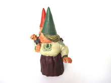 Gnomes 'Richard and Rosemary' gnome figurine after a design by Rien Poortvliet.
