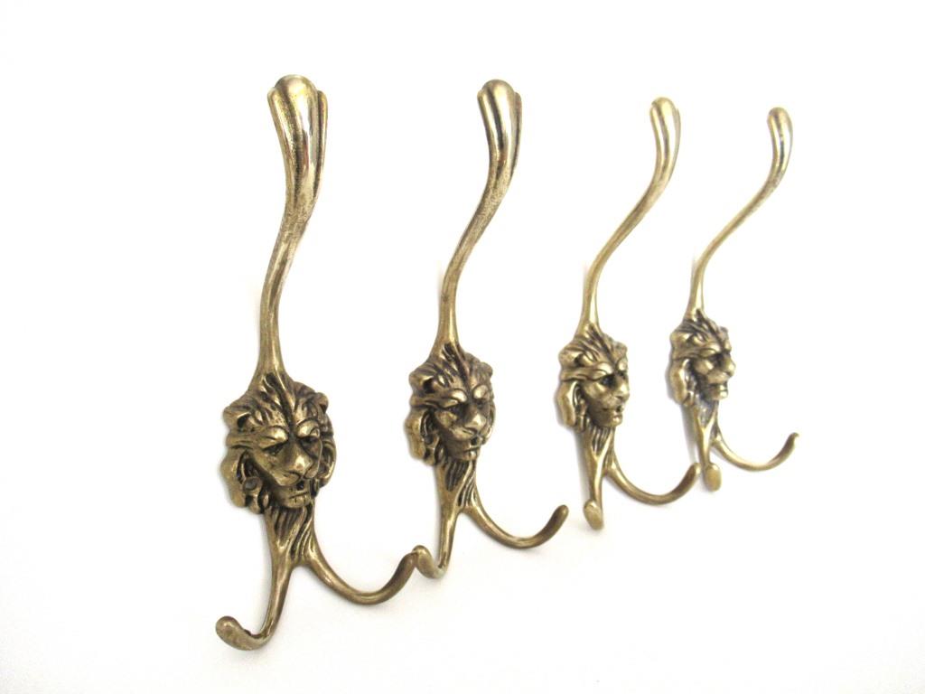 Set of 4 Lion hooks Solid Brass Lion Head Wall hook - Coat hooks.  Decorative animal storage solution, coat hangers.