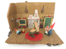 Gnome Home, Living room, Gnome Decoration, Rien Poortvliet, Gnome House, Enesco 1994, Klaus wickl.