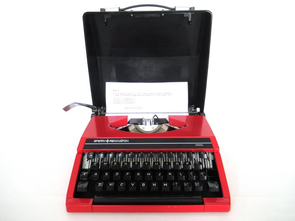 Sperry Remington Idool Typewriter, QWERTY keyboard. Working red typewr ...