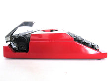 Sperry Remington Idool Typewriter, QWERTY keyboard. Working red typewriter. Retro office decor, desk decor.