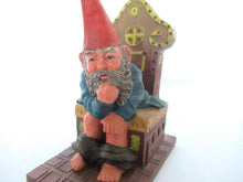 Gnome on the toilet, Gnome figurine 'Theodor' after a design by Rien Poortvliet.