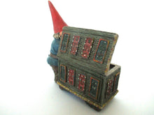 Classic Gnomes 'Max' after a design by Rien Poortvliet, Gnome with chest.