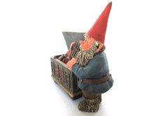Classic Gnomes 'Max' after a design by Rien Poortvliet, Gnome with chest.