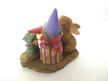 Classic Gnomes 'Living Together' Gnome Figurine after a design by Rien Poortvliet.