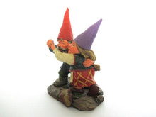 Gnome Couple Dancing, David the Gnome, Rien Poortvliet.