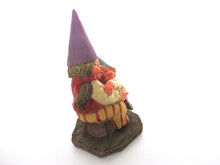 Classic Gnomes 'Corrina' Gnome figurine with baby after a design by Rien Poortvliet.