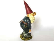 Gnome figurine, 9 INCH Gnome statue after a design by Rien Poortvliet, David the Gnome.