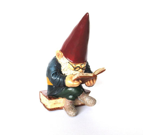 Gnome reading a book, David the Gnome, Design by Rien Poortvliet, bookend.