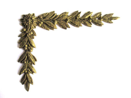 UpperDutch:,1 (ONE) Furniture Hardware, Authentic 1800's applique, Laurel or Olive motif. Brass Empire embellishment. Antique Corner piece.